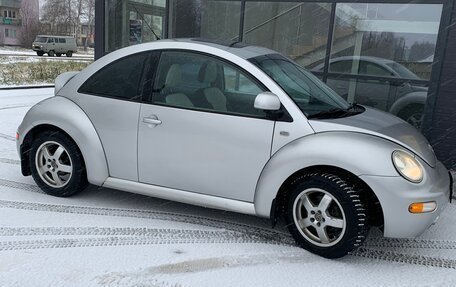 Volkswagen Beetle, 2000 год, 320 000 рублей, 2 фотография