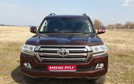 Toyota Land Cruiser 200, 2016 год, 7 100 000 рублей, 5 фотография