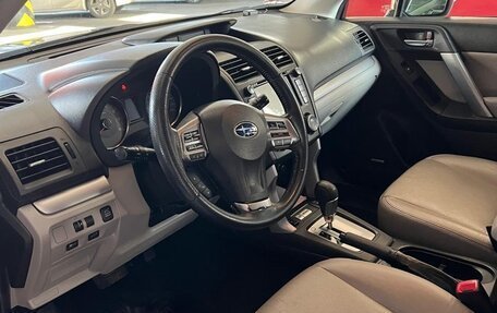 Subaru Forester, 2014 год, 1 620 000 рублей, 6 фотография