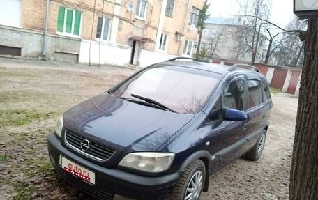 Opel Zafira A рестайлинг, 2000 год, 390 000 рублей, 4 фотография