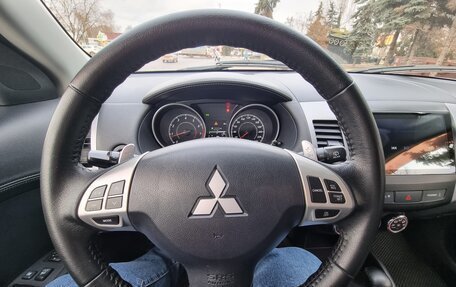 Mitsubishi Outlander III рестайлинг 3, 2012 год, 1 150 000 рублей, 4 фотография