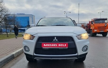 Mitsubishi Outlander III рестайлинг 3, 2012 год, 1 150 000 рублей, 7 фотография