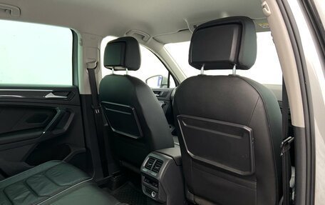 Volkswagen Tiguan II, 2017 год, 2 892 700 рублей, 11 фотография