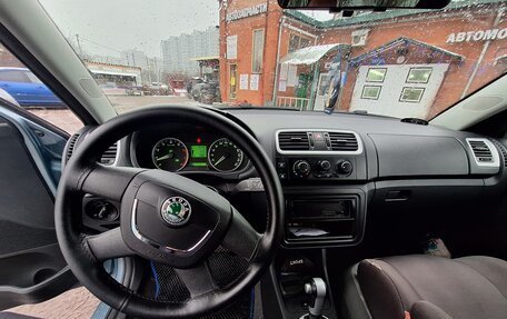 Skoda Fabia II, 2009 год, 800 000 рублей, 2 фотография