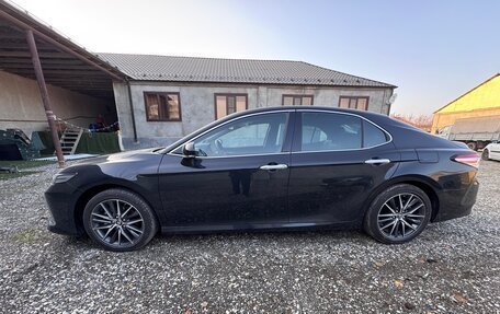 Toyota Camry, 2023 год, 4 500 000 рублей, 5 фотография