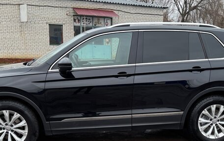 Volkswagen Tiguan II, 2018 год, 1 780 000 рублей, 11 фотография