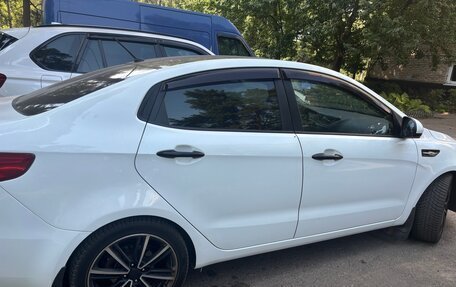 KIA Rio III рестайлинг, 2012 год, 930 000 рублей, 3 фотография