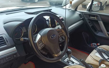 Subaru Forester, 2014 год, 2 100 000 рублей, 2 фотография