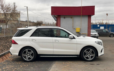 Mercedes-Benz GLE, 2016 год, 4 300 000 рублей, 4 фотография