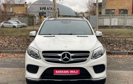 Mercedes-Benz GLE, 2016 год, 4 300 000 рублей, 2 фотография