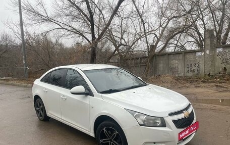 Chevrolet Cruze II, 2012 год, 800 000 рублей, 9 фотография