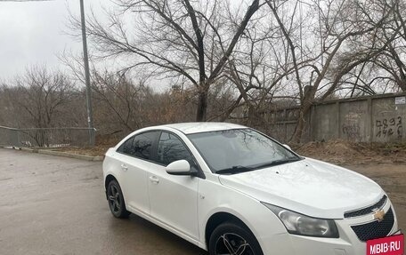 Chevrolet Cruze II, 2012 год, 800 000 рублей, 2 фотография