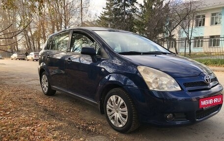 Toyota Corolla Verso I, 2007 год, 670 000 рублей, 5 фотография