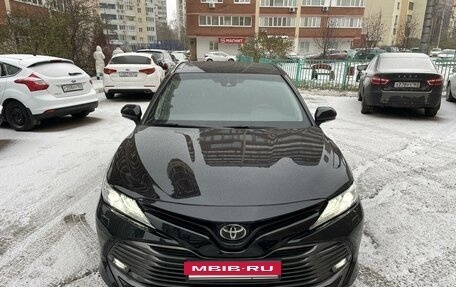 Toyota Camry, 2018 год, 2 850 000 рублей, 2 фотография