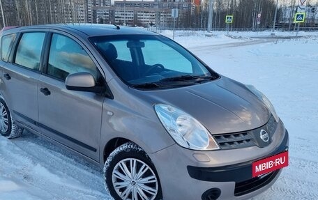 Nissan Note II рестайлинг, 2006 год, 560 000 рублей, 2 фотография