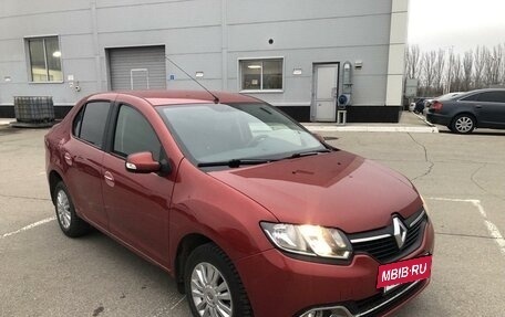 Renault Logan II, 2014 год, 687 000 рублей, 2 фотография