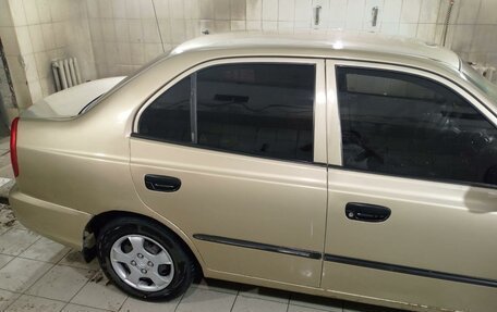 Hyundai Accent II, 2004 год, 310 000 рублей, 4 фотография