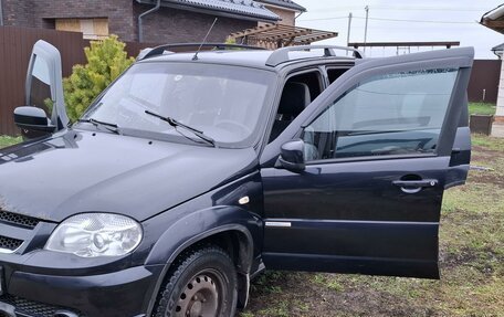 Chevrolet Niva I рестайлинг, 2014 год, 550 000 рублей, 6 фотография