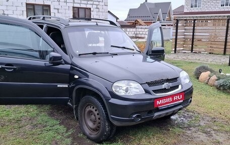 Chevrolet Niva I рестайлинг, 2014 год, 550 000 рублей, 12 фотография