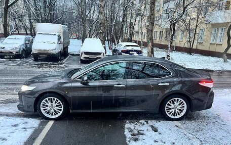 Toyota Camry, 2018 год, 3 300 000 рублей, 17 фотография