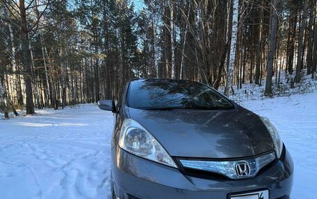 Honda Fit Shuttle I рестайлинг, 2011 год, 1 120 000 рублей, 8 фотография