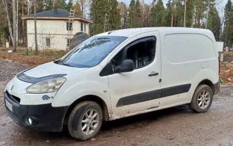 Peugeot Partner II рестайлинг 2, 2012 год, 560 000 рублей, 5 фотография