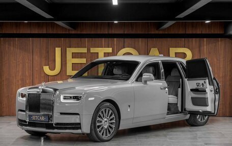 Rolls-Royce Phantom VIII, 2022 год, 75 000 000 рублей, 2 фотография