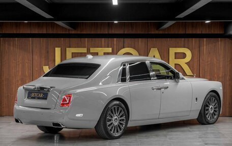 Rolls-Royce Phantom VIII, 2022 год, 75 000 000 рублей, 8 фотография