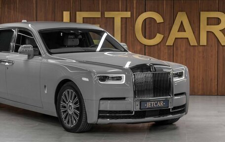 Rolls-Royce Phantom VIII, 2022 год, 75 000 000 рублей, 6 фотография