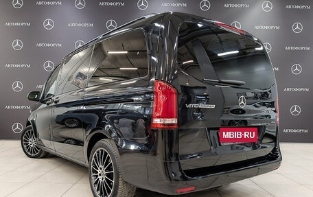 Mercedes-Benz V-Класс, 2018 год, 3 635 000 рублей, 7 фотография