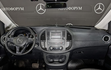 Mercedes-Benz V-Класс, 2018 год, 3 635 000 рублей, 14 фотография