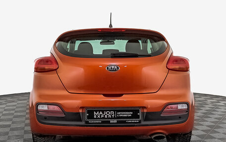 KIA cee'd III, 2014 год, 999 000 рублей, 6 фотография