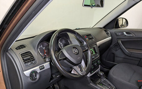 Skoda Yeti I рестайлинг, 2014 год, 1 190 000 рублей, 16 фотография