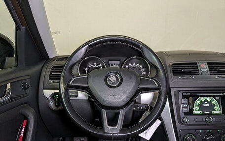 Skoda Yeti I рестайлинг, 2014 год, 1 190 000 рублей, 21 фотография