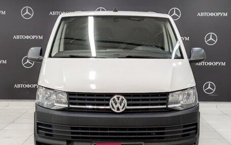 Volkswagen Transporter T6 рестайлинг, 2019 год, 1 495 000 рублей, 2 фотография