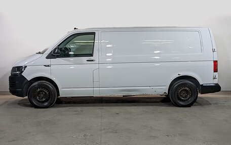 Volkswagen Transporter T6 рестайлинг, 2019 год, 1 495 000 рублей, 8 фотография