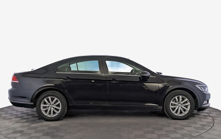 Volkswagen Passat B8 рестайлинг, 2016 год, 1 825 000 рублей, 4 фотография