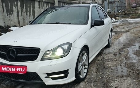 Mercedes-Benz C-Класс, 2012 год, 1 300 000 рублей, 9 фотография