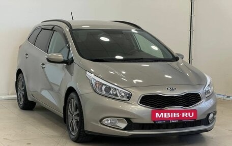 KIA cee'd III, 2014 год, 1 385 000 рублей, 2 фотография