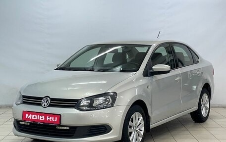 Volkswagen Polo VI (EU Market), 2013 год, 870 000 рублей, 1 фотография