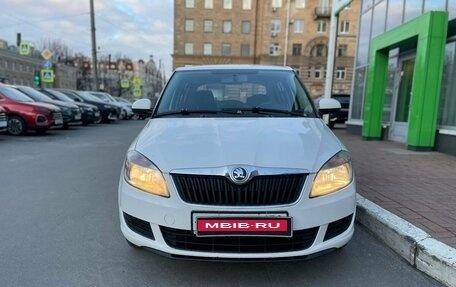 Skoda Fabia II, 2013 год, 649 000 рублей, 2 фотография