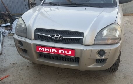 Hyundai Tucson III, 2008 год, 950 000 рублей, 1 фотография