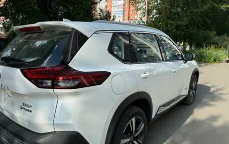 Nissan X-Trail, 2024 год, 3 830 000 рублей, 2 фотография