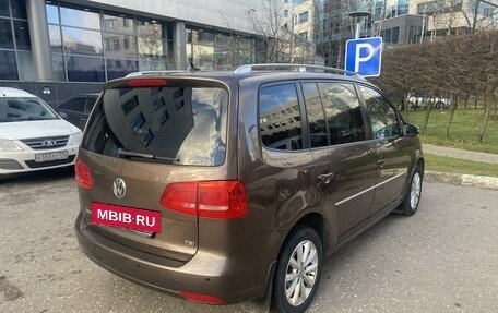 Volkswagen Touran III, 2011 год, 1 199 000 рублей, 5 фотография