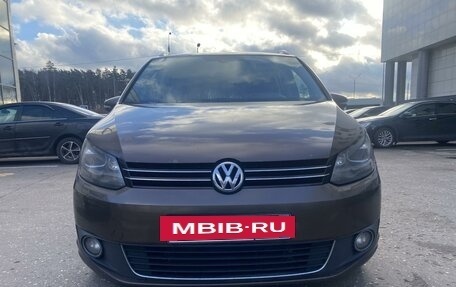 Volkswagen Touran III, 2011 год, 1 199 000 рублей, 4 фотография