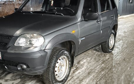 Chevrolet Niva I рестайлинг, 2010 год, 480 000 рублей, 8 фотография