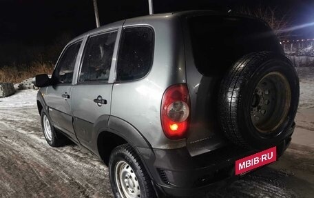 Chevrolet Niva I рестайлинг, 2010 год, 480 000 рублей, 5 фотография