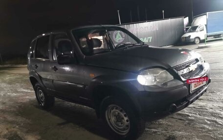 Chevrolet Niva I рестайлинг, 2010 год, 480 000 рублей, 4 фотография