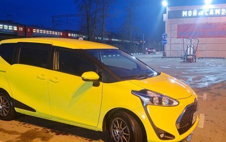 Toyota Sienta II, 2019 год, 1 624 000 рублей, 15 фотография