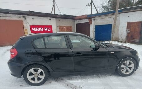 BMW 1 серия, 2011 год, 850 000 рублей, 9 фотография